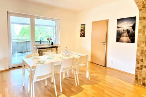 4 Zimmer Apartment Mit Balkon