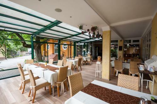 Hostal Motel Pri Lesniku