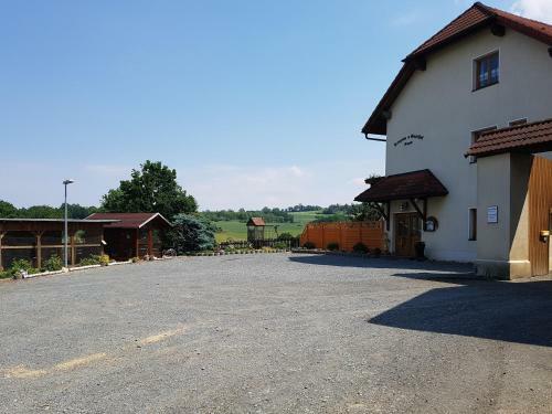 Hostal Pension Und Bauernhof Petzold