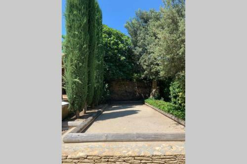 Le Charme D'un Authentique Mazet Au Pont Du Gard