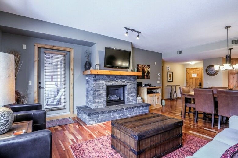 Aparthotel Spring Creek Vacations - Rundle Cliffs Lodge