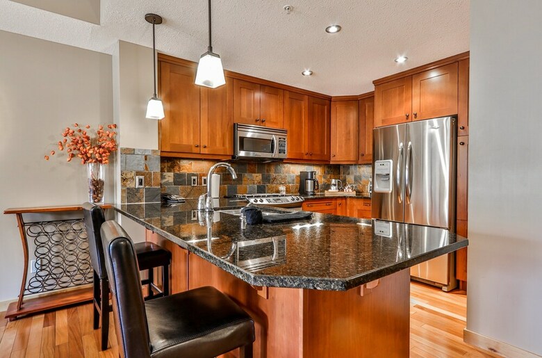 Aparthotel Spring Creek Vacations - Rundle Cliffs Lodge