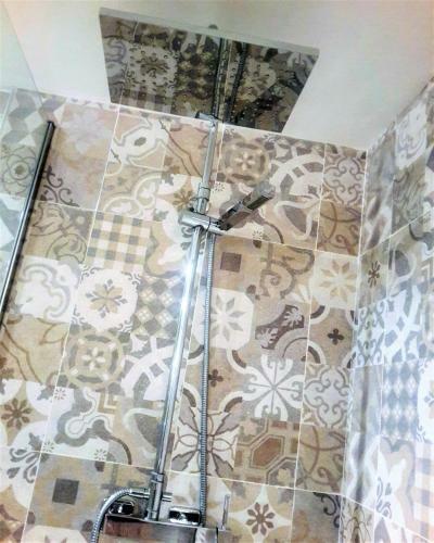 Hostal Les Pondres En Vaunage