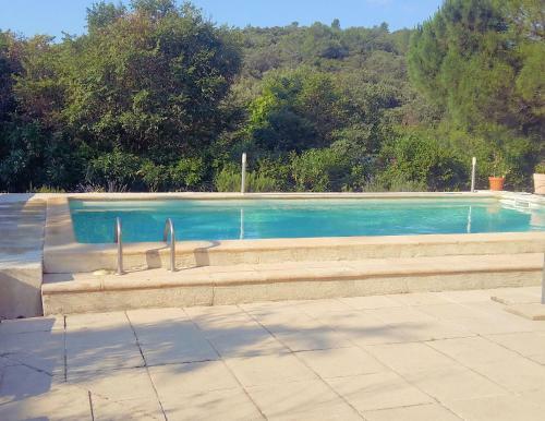 Hostal Les Pondres En Vaunage