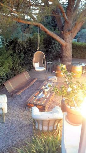 Hostal Les Pondres En Vaunage