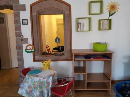 Apartamento Gite Appartement Du Pays Des Lacs De Pierre Perc�e