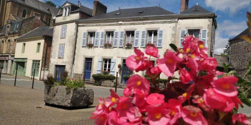 Bed & Breakfast Chailland Home With A View