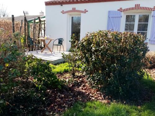 L'eden Naturiste �cureuil