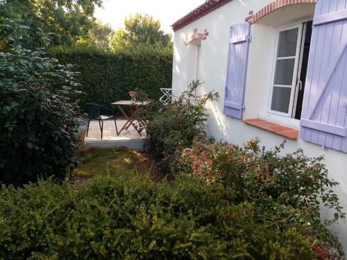 L'eden Naturiste �cureuil