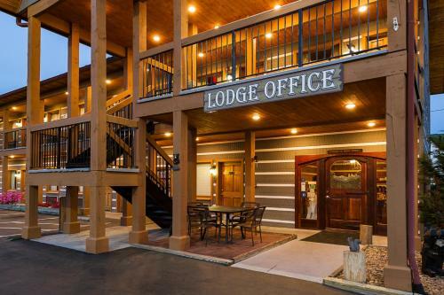 Hotel Timbers Lodge - Pigeon Forge