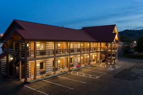 Hotel Timbers Lodge - Pigeon Forge