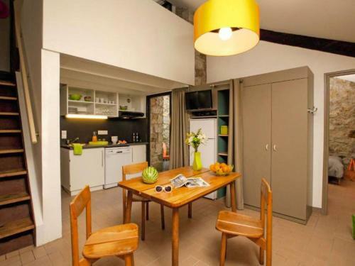 Apartment Domaine Des Vans-1