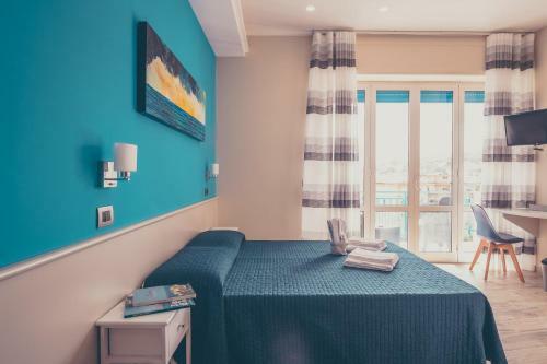 Hostal Oltre Il Mare Guest House