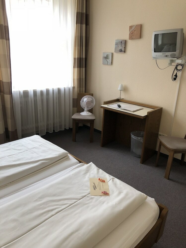 Hotel Sandstern