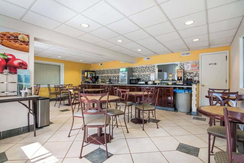 Hotel Quality Inn Little Creek