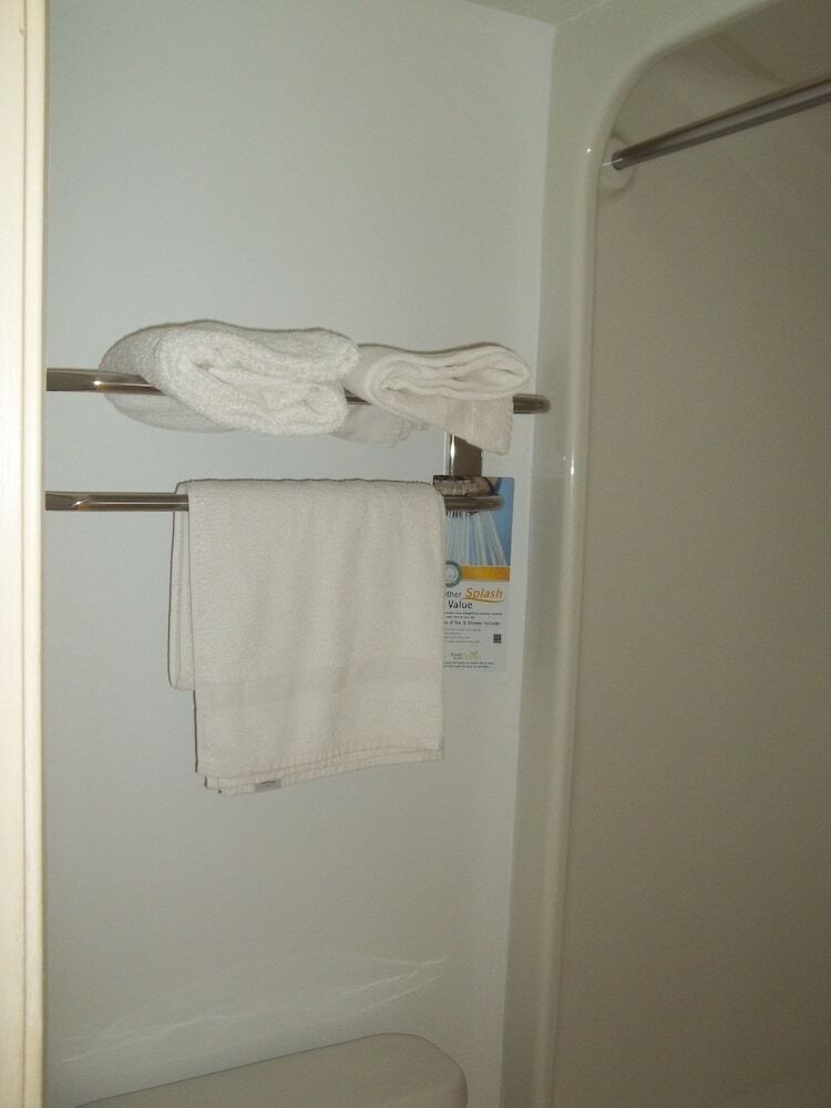 Hotel Quality Inn Little Creek