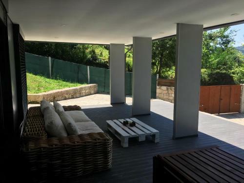 The Green Roof House