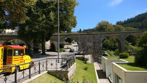 Ref�gio Da Vila - Refuge Of The Village