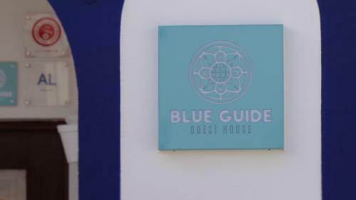 Hostal Blue Guide