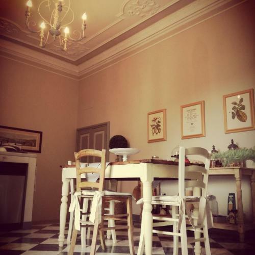 Bed & Breakfast Val�ry Guest House