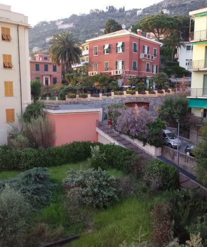 Camera Sopra Il Parco A 2 Passi Dal Mare