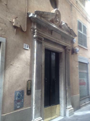 Hostal F&m Home Downtown