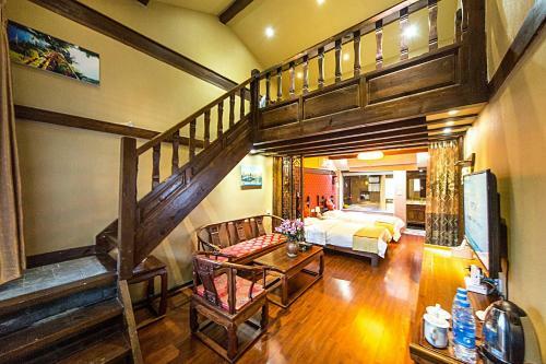 Hotel Lijiang He Mu Ju Family Inn