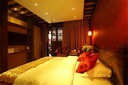 Hotel Lijiang He Mu Ju Family Inn