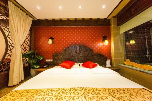 Hotel Lijiang He Mu Ju Family Inn