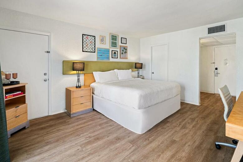 Hotel Palm Tree Club Miami