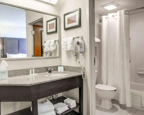 Hotel Comfort Suites - Weston