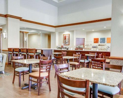 Hotel Comfort Suites - Weston
