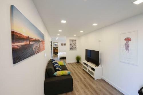 Monchique Islet View House T1