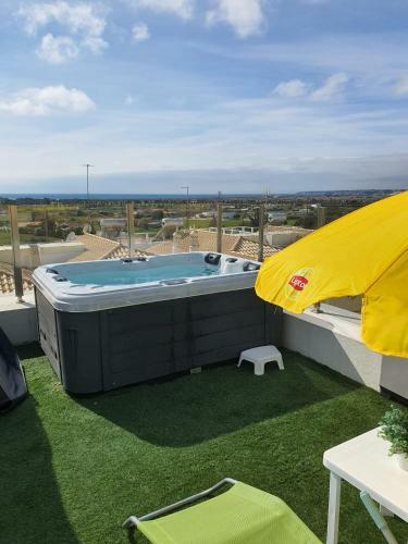 Home Encosta Dos Salgados By Bedzy - Private Jacuzzi
