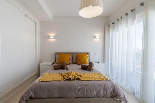 Villa Luxury Townhouse With Pool In Alvor