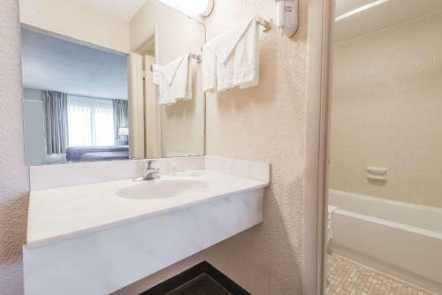 Motel Days Inn Elizabethtown