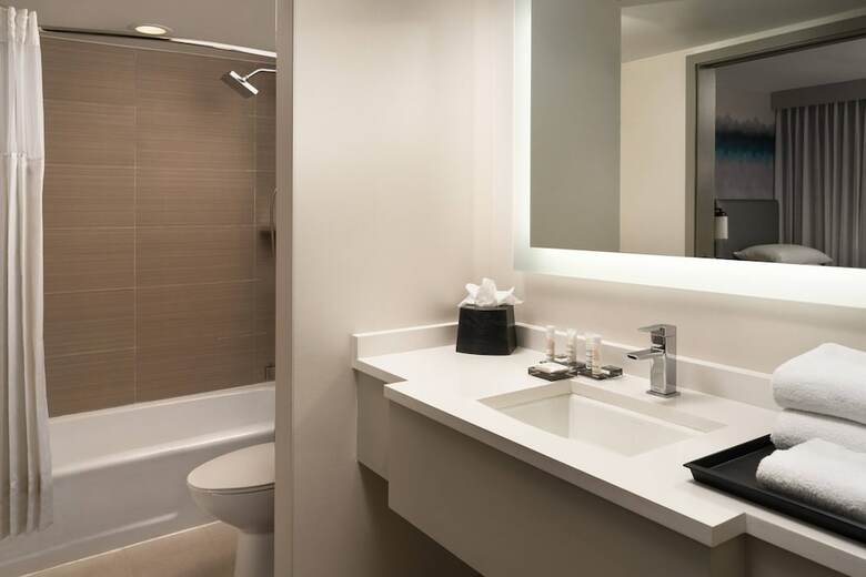 Hotel Costa Mesa Marriott