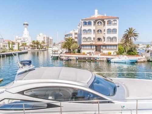 Holiday Home Comte De Empuries Empuriabrava