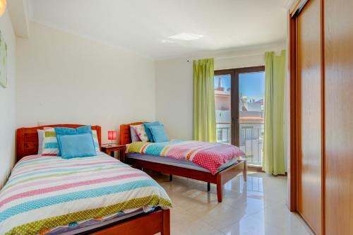 Rooftop Pool Two Bedroom Apartment In Alvor