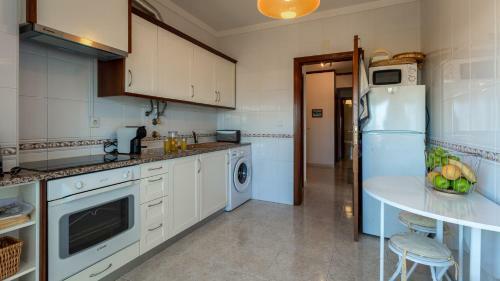 2bdr Nature Apartment W/balcony By Lovelystay