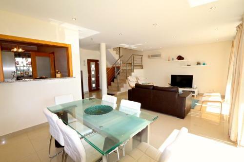 Villa Terra�os Da Vinha - Clever Details