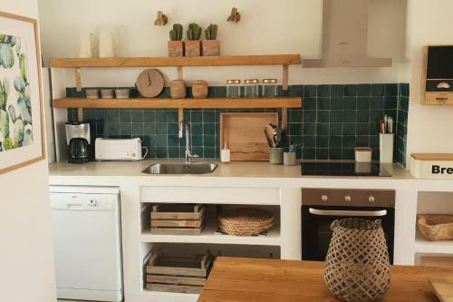 Old Village Design 3 Bedroom Townhouse