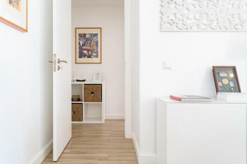 Vilamoura Marina Apartment With Swimming Pool