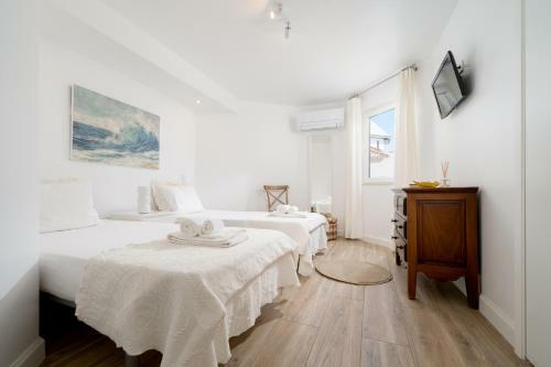 Vilamoura Marina Apartment With Swimming Pool