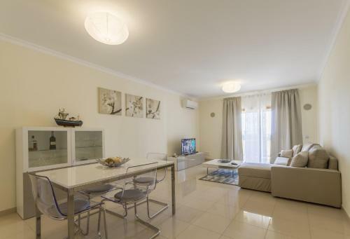 Apartamento Millennium Plaza