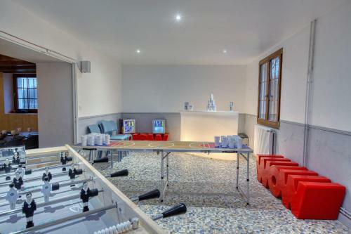 Crazy Villa Gaudiniere 89 - Heated Pool - Multisport - 2h Paris - 30p
