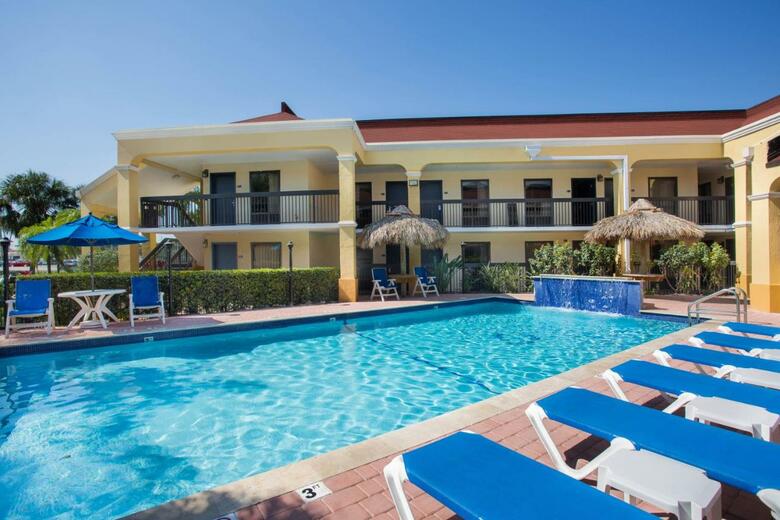 Hotel Days Inn By Wyndham Florida City