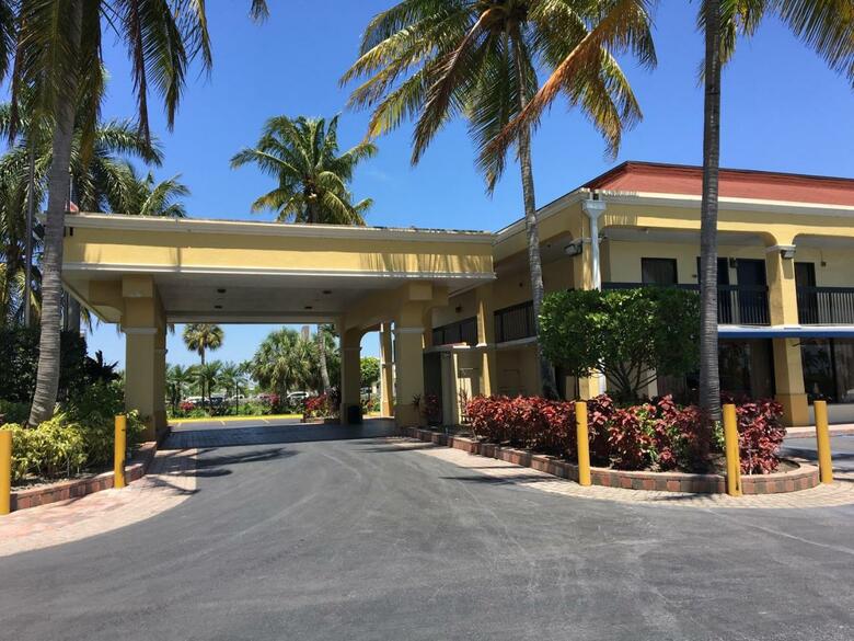 Hotel Days Inn By Wyndham Florida City