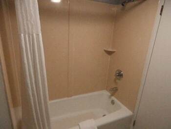 Hotel Surfside Oceanfront Inn & Suites