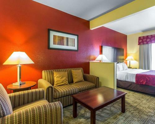Hotel Comfort Suites Palm Desert